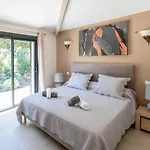 House Near Porto-vecchio, Quiet Vila