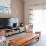 Vila House Near Porto-vecchio, Quiet *