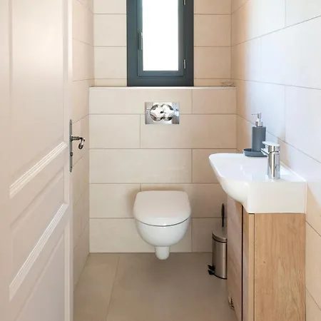 House Near Porto-vecchio, Quiet 빌라 *