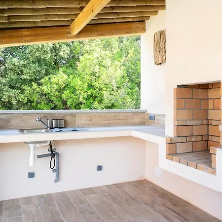 빌라 House Near Porto-vecchio, Quiet